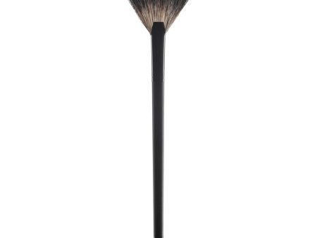 TBX Fan Highlighter Brush Online now